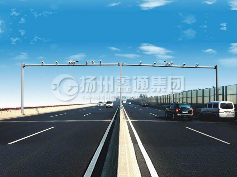 DJG-032，門(mén)架式電子警察桿