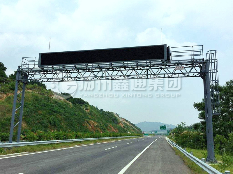 LMJ-003，桁架式情報板龍門架