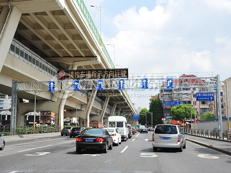 LMJ-034，車道標(biāo)志牌龍門架