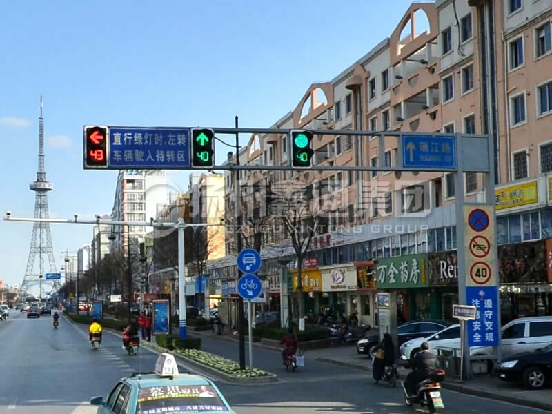 XHDG-022，框架信號燈桿